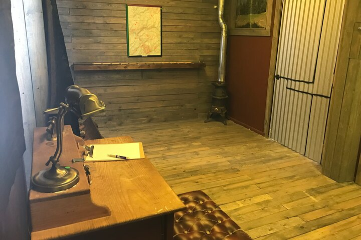 Treasure Hunter's shack